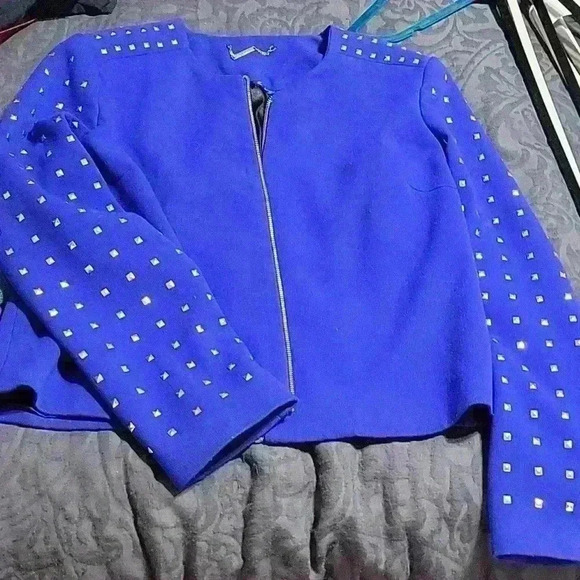 Gorgeous Peter Nygard jacket with silver‎ studs - Picture 1 of 4